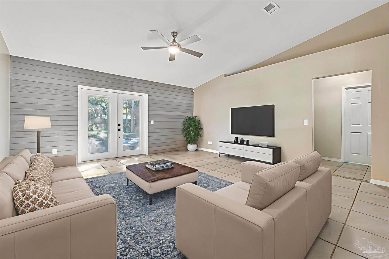 8147 Country Bay Blvd - Photo 1