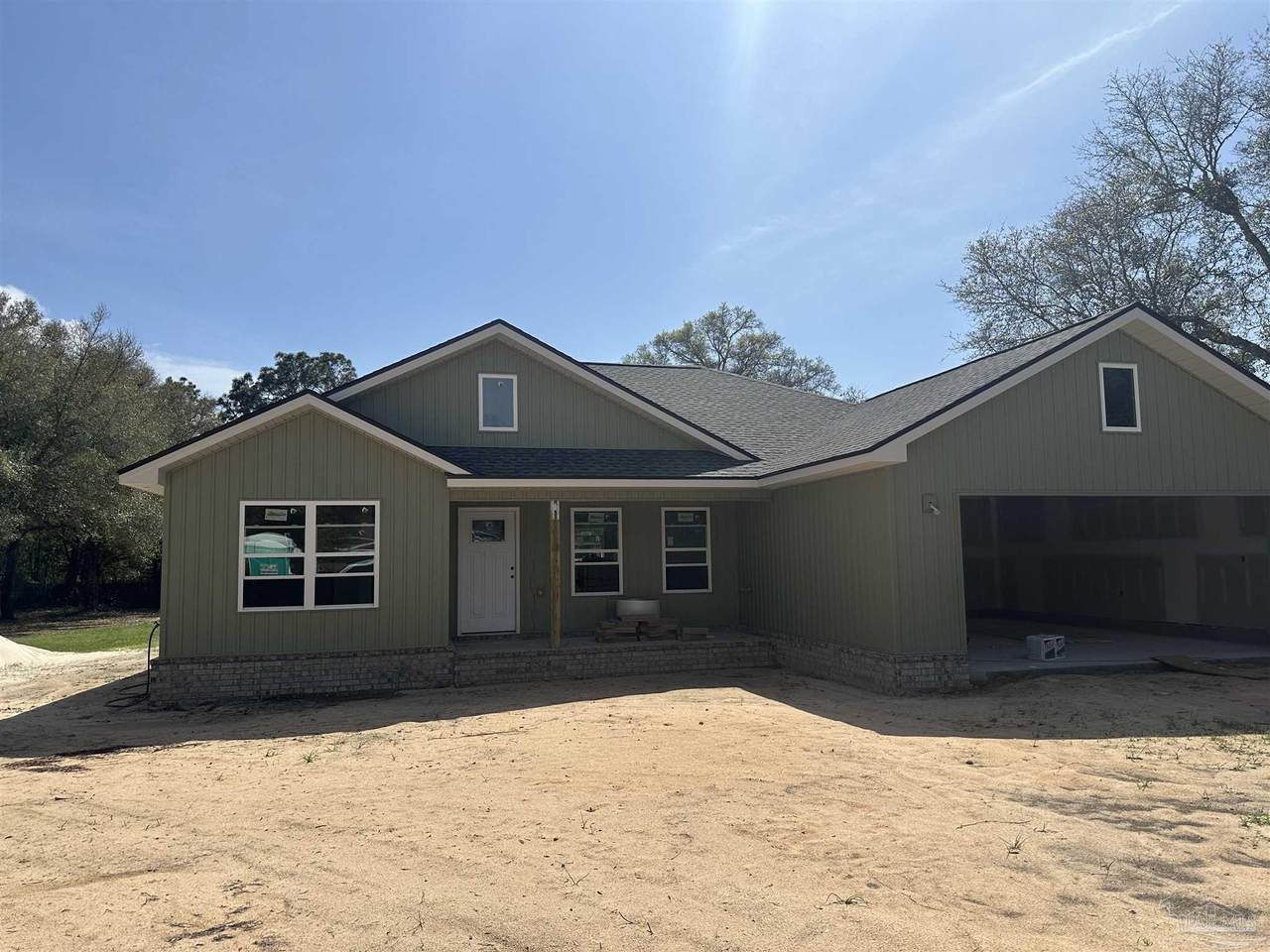 5597 Crestwood Dr - Photo 1