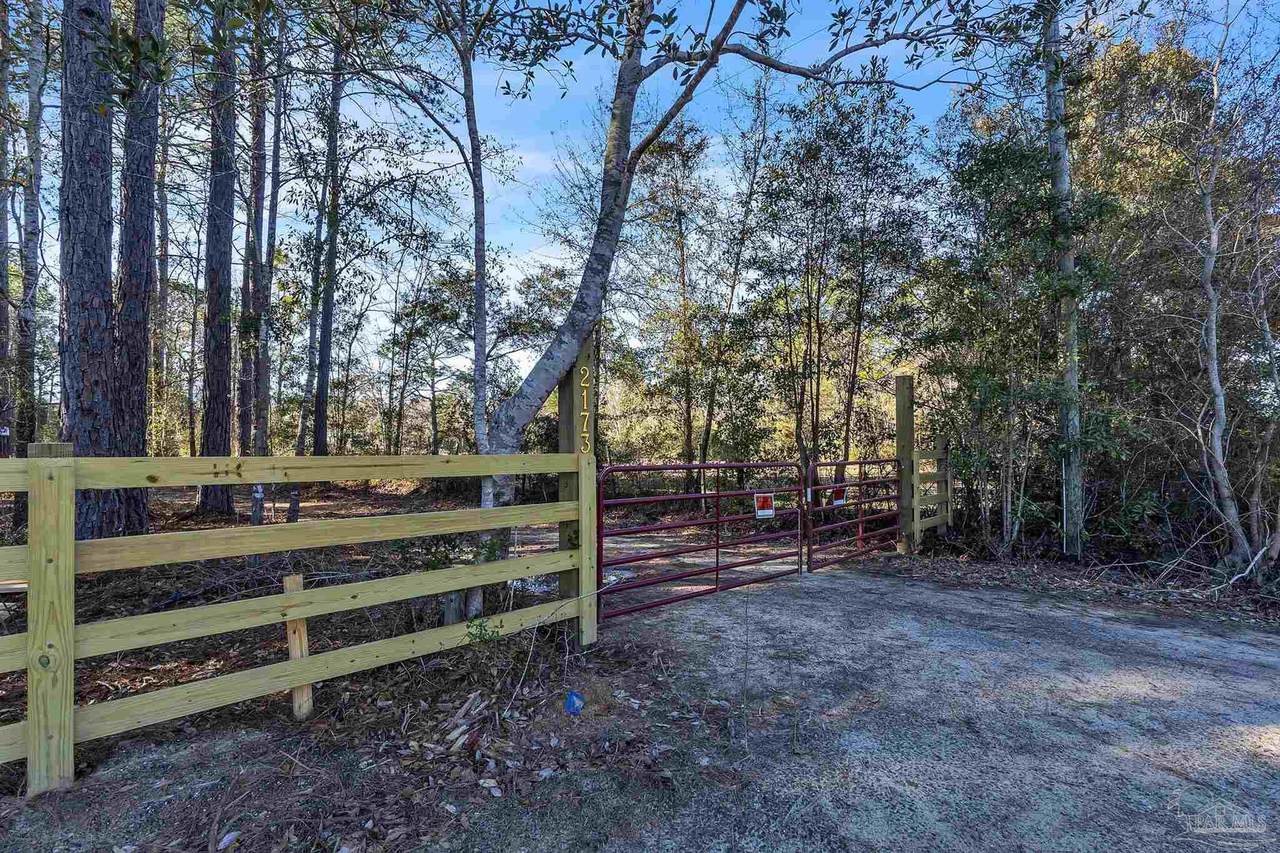 2173 Garcon Point Rd - Photo 1