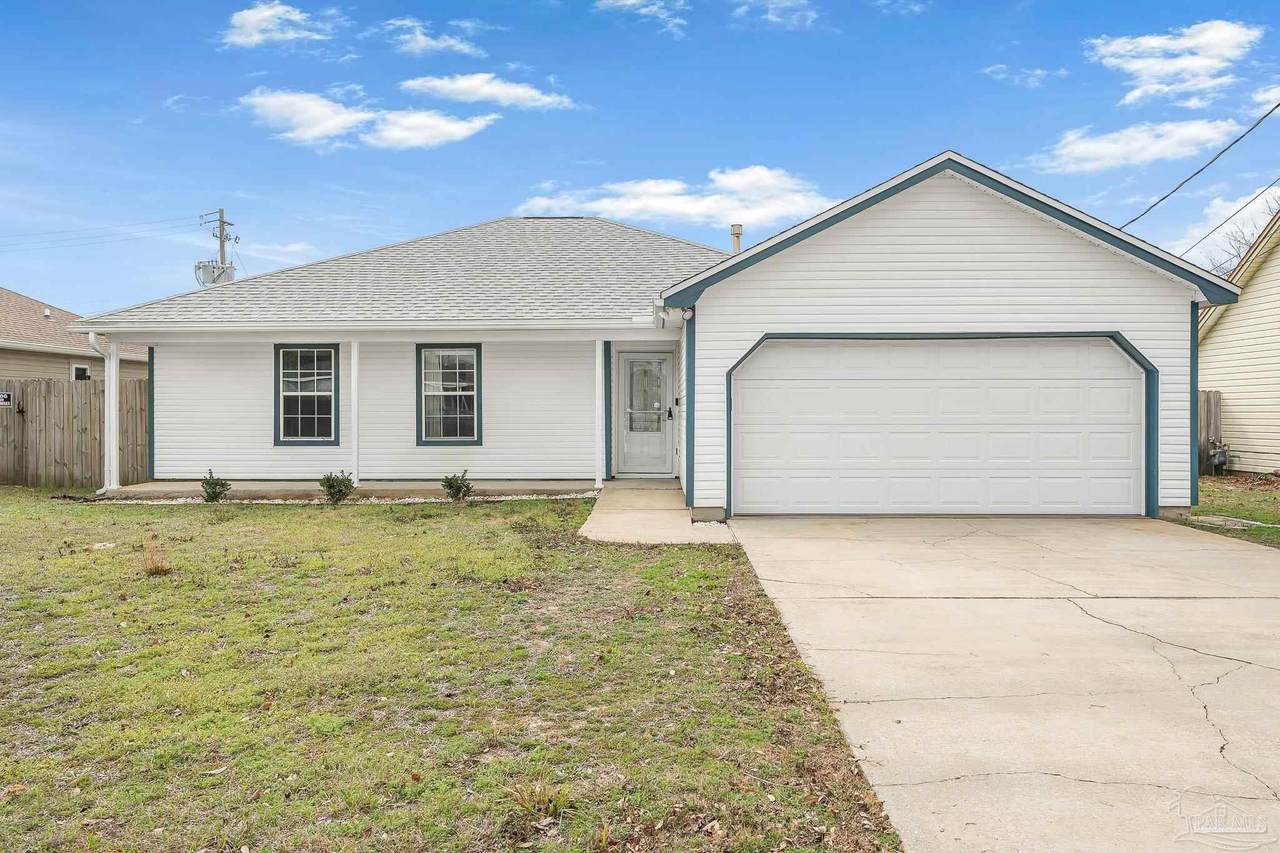 2285 Estate Cir - Photo 1