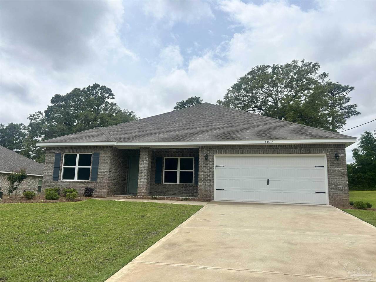 5017 Sanborn Dr - Photo 1