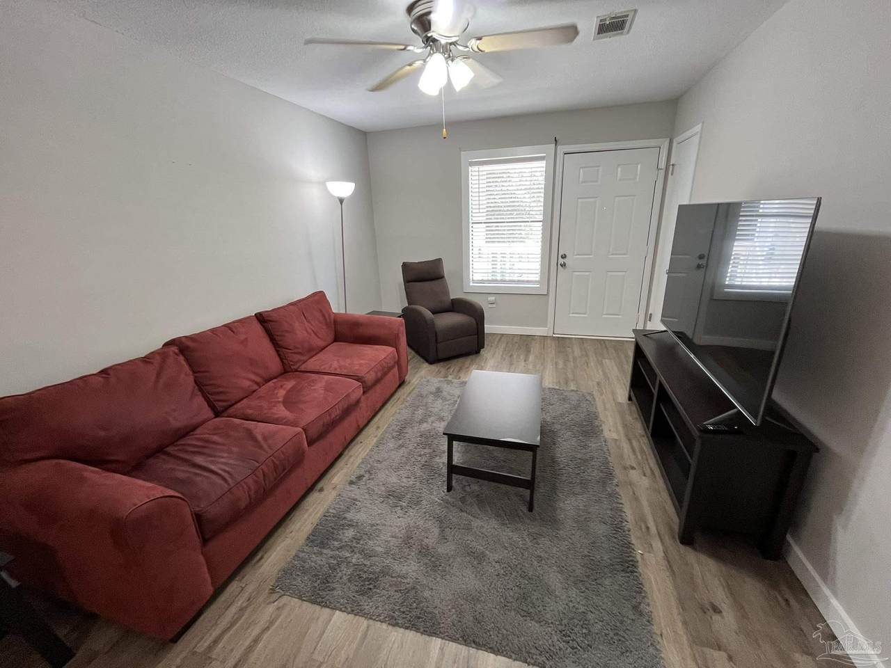 https://bt-photos.global.ssl.fastly.net/pensacola/1280_boomver_2_678456-2.jpg