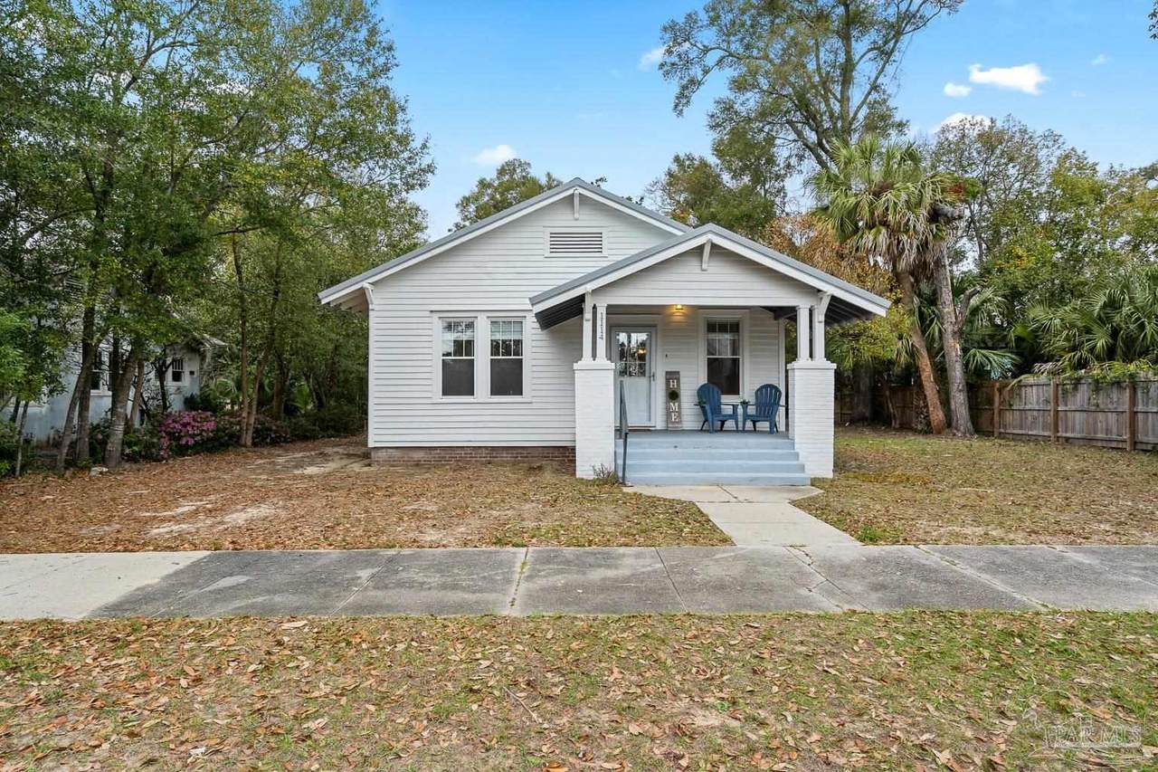 1114 Lloyd St - Photo 1