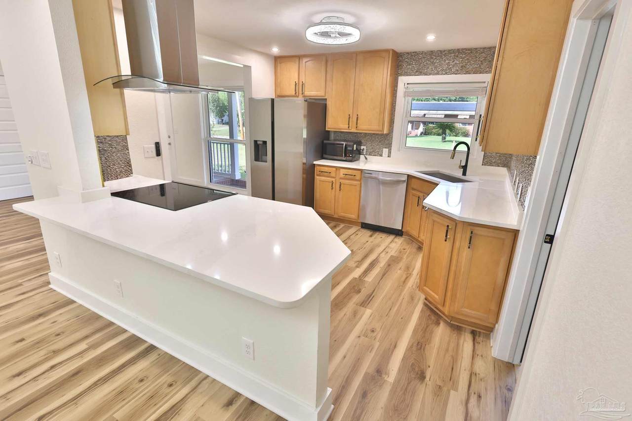 3795 Summer Dr - Photo 1