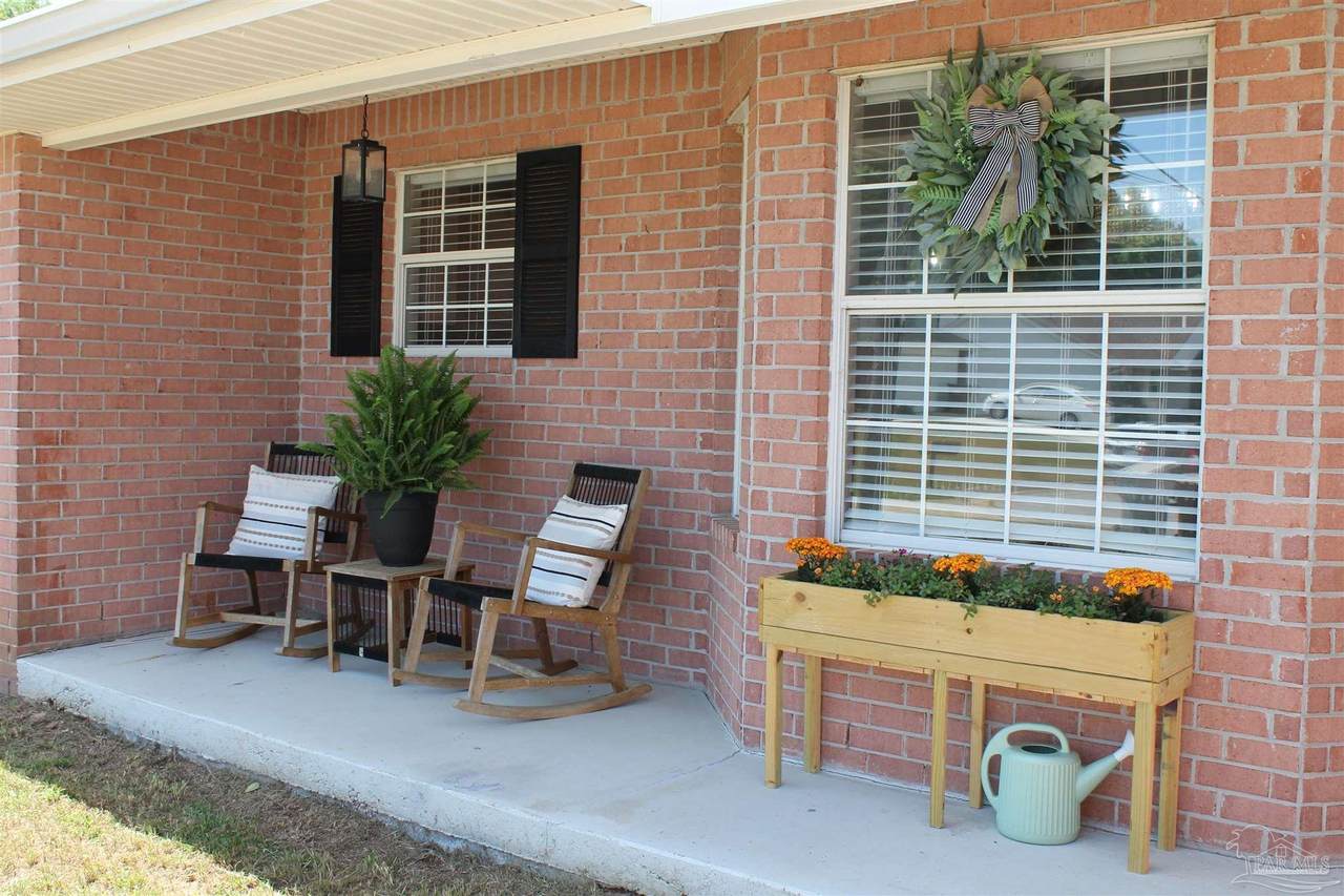 https://bt-photos.global.ssl.fastly.net/pensacola/1280_boomver_2_680618-2.jpg