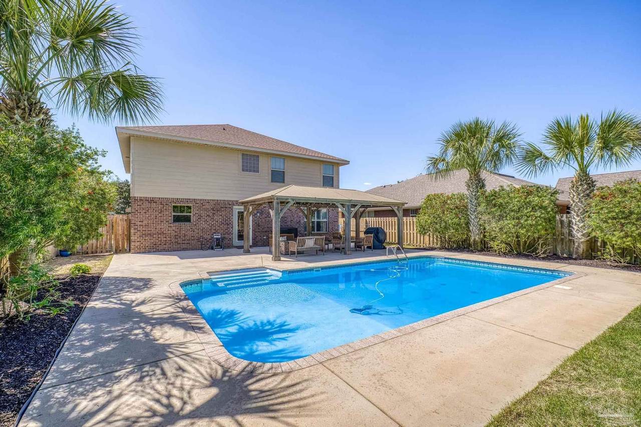 5325 Woodlake Tr - Photo 1