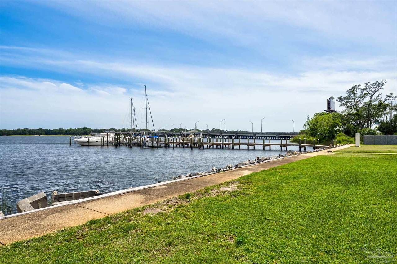 https://bt-photos.global.ssl.fastly.net/pensacola/1280_boomver_2_681756-2.jpg