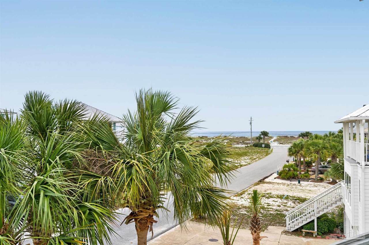 7227 Sharp Reef Rd - Photo 1