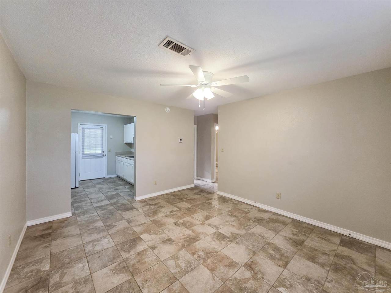 https://bt-photos.global.ssl.fastly.net/pensacola/1280_boomver_2_682305-2.jpg