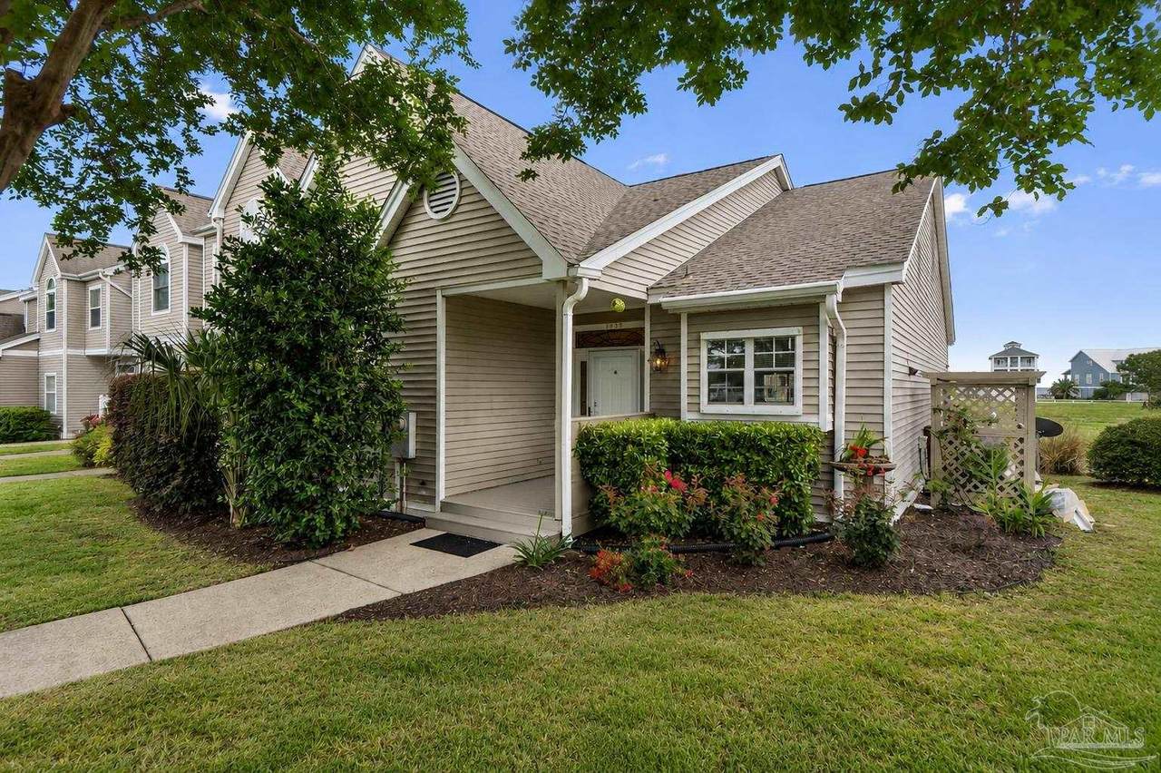 1059 Lionsgate Ln - Photo 1