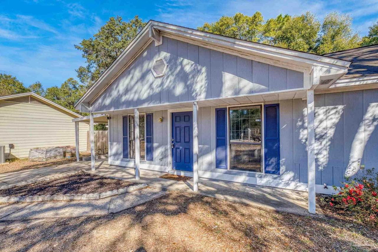 3936 Elmcrest Dr - Photo 1