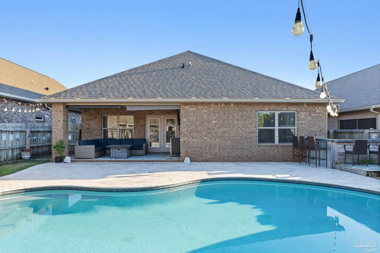 7711 Burnside Loop - Photo 1