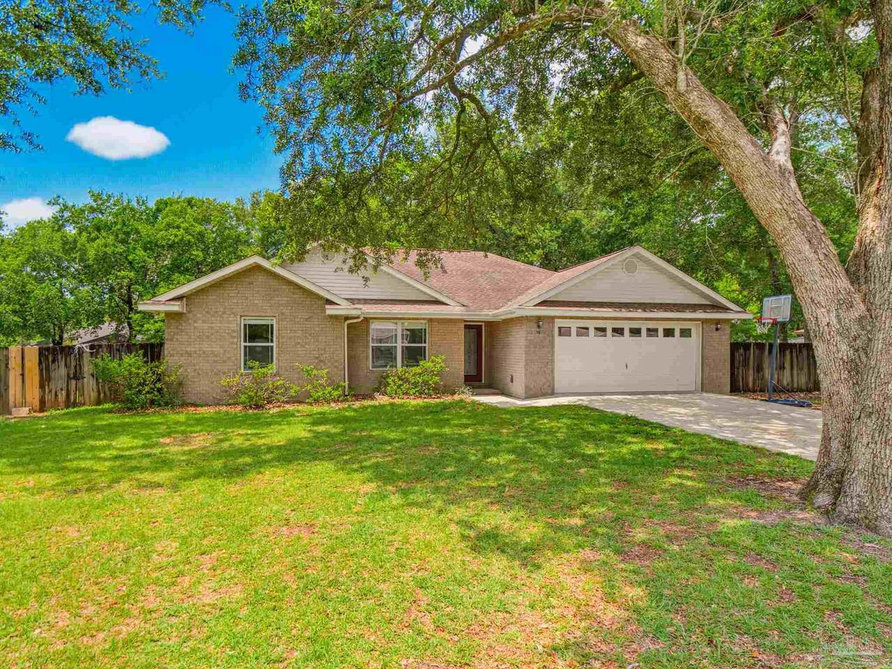 5567 Jones St - Photo 1