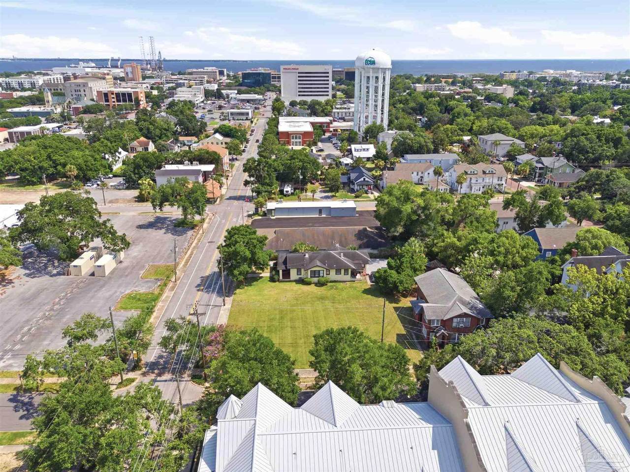 https://bt-photos.global.ssl.fastly.net/pensacola/1280_boomver_2_685597-2.jpg