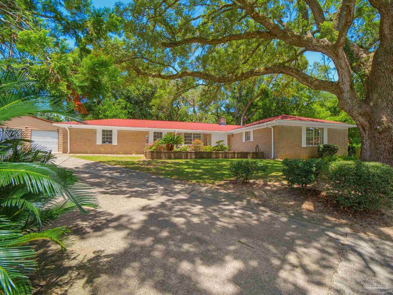 7 Gunn Cir - Photo 1