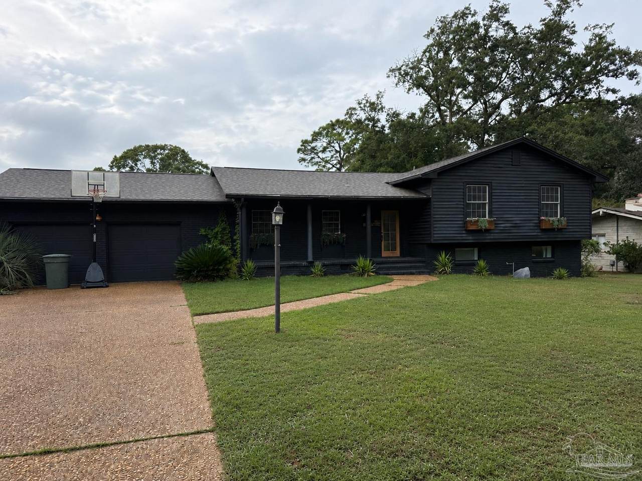 https://bt-photos.global.ssl.fastly.net/pensacola/1280_boomver_2_687224-2.jpg