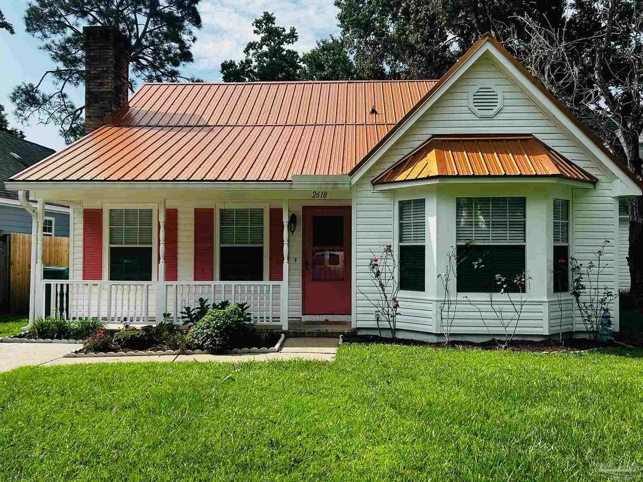 2618 Windsor Ln - Photo 1