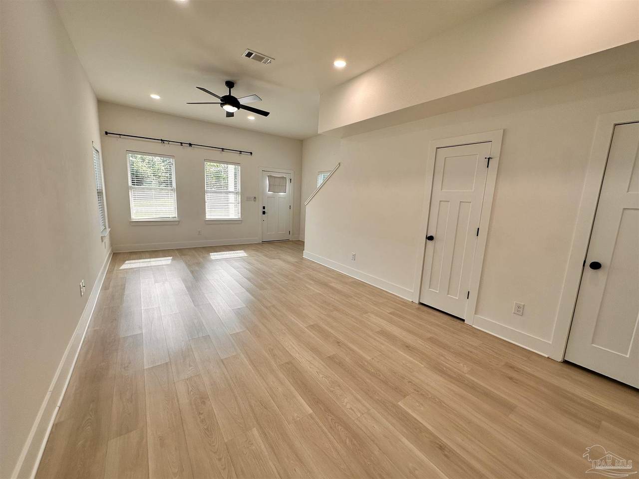 https://bt-photos.global.ssl.fastly.net/pensacola/1280_boomver_1_687752-2.jpg