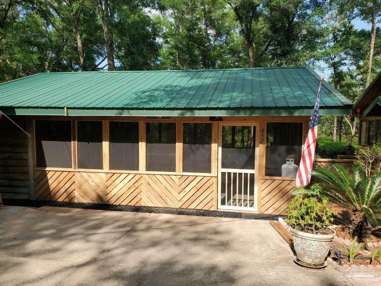 452 Fox Ln - Photo 1