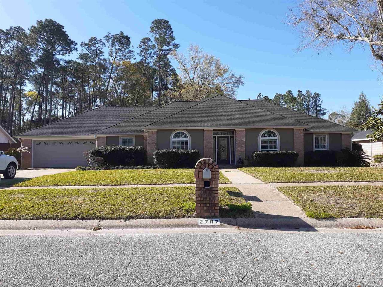 2707 Silhouette Dr - Photo 1