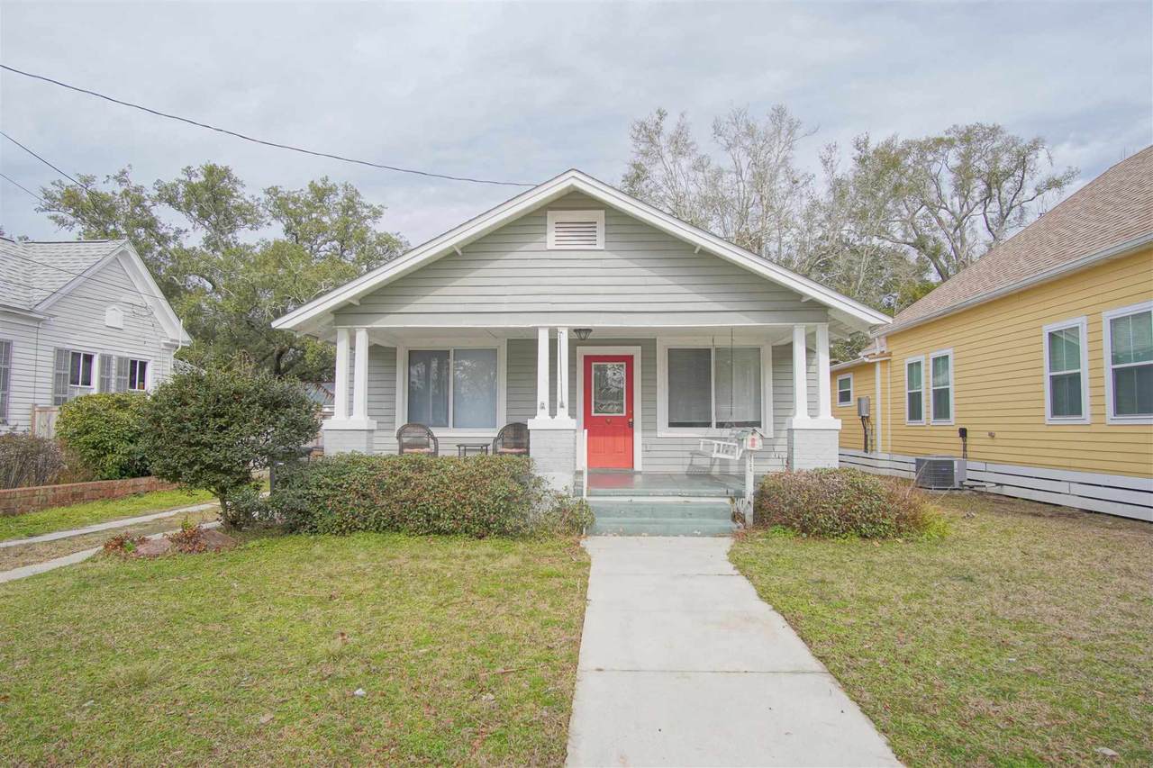 1504 Strong St - Photo 1