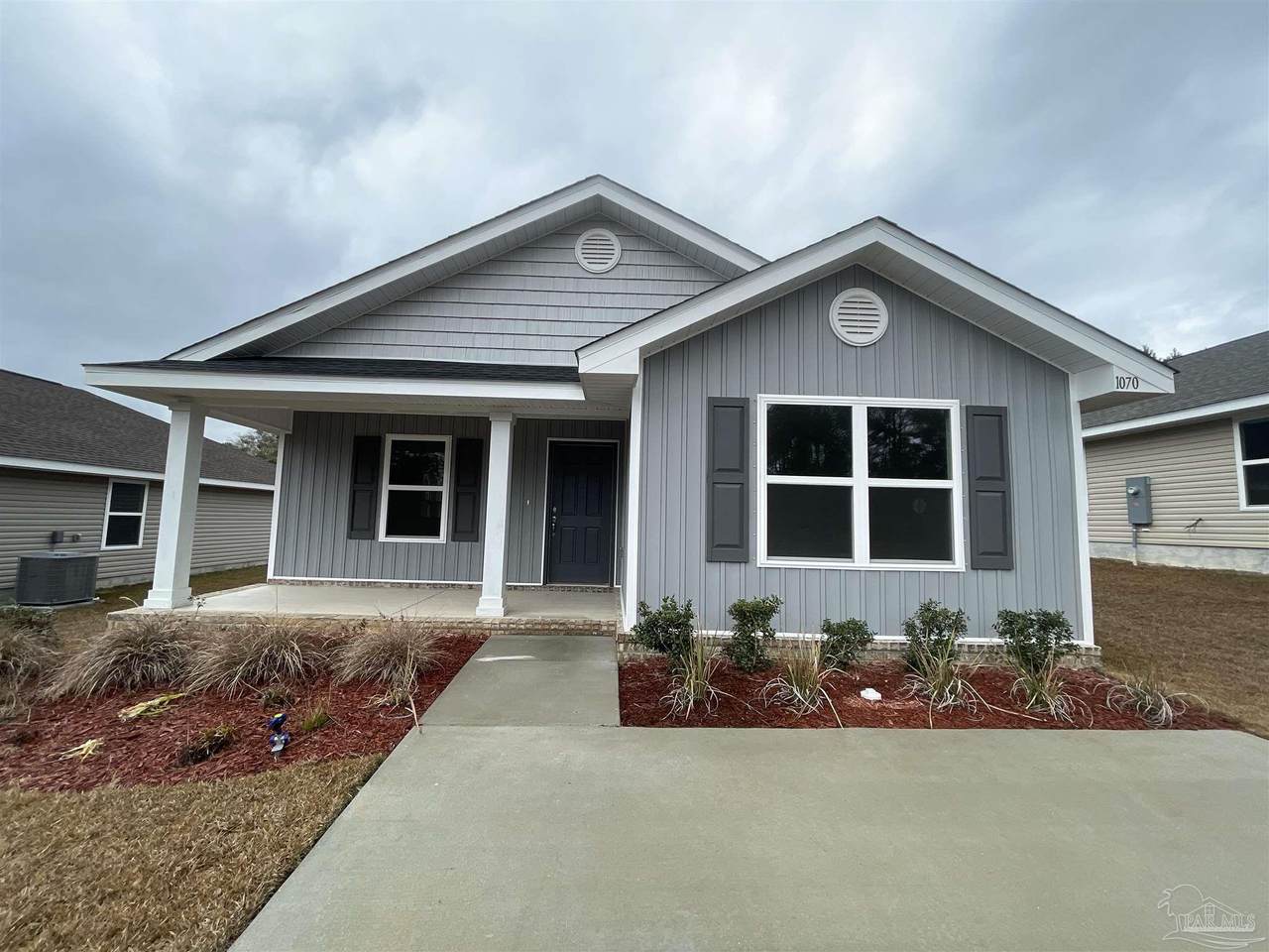 1070 Brimwood Cir - Photo 1