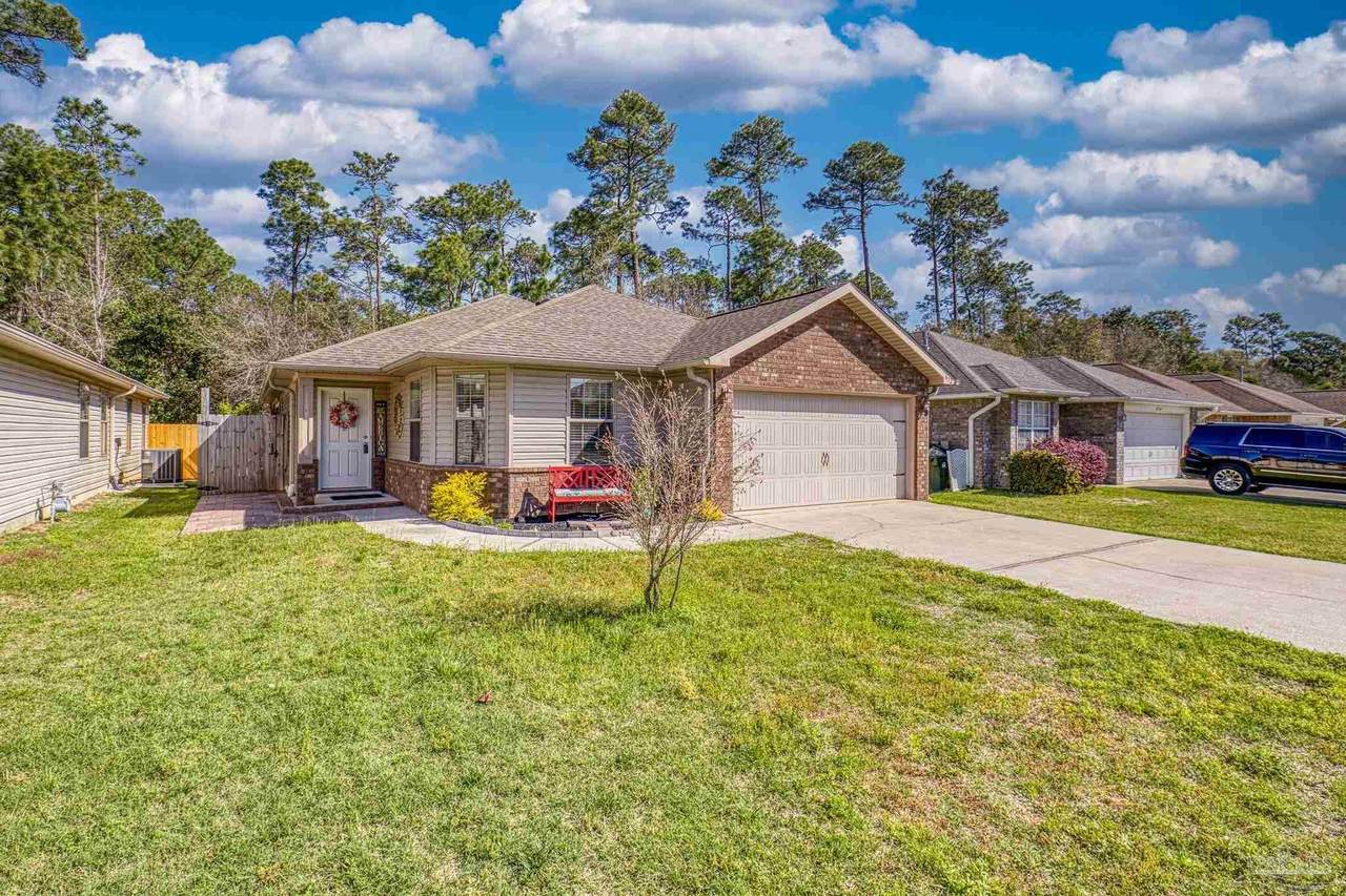 652 Mozingo Ln - Photo 1