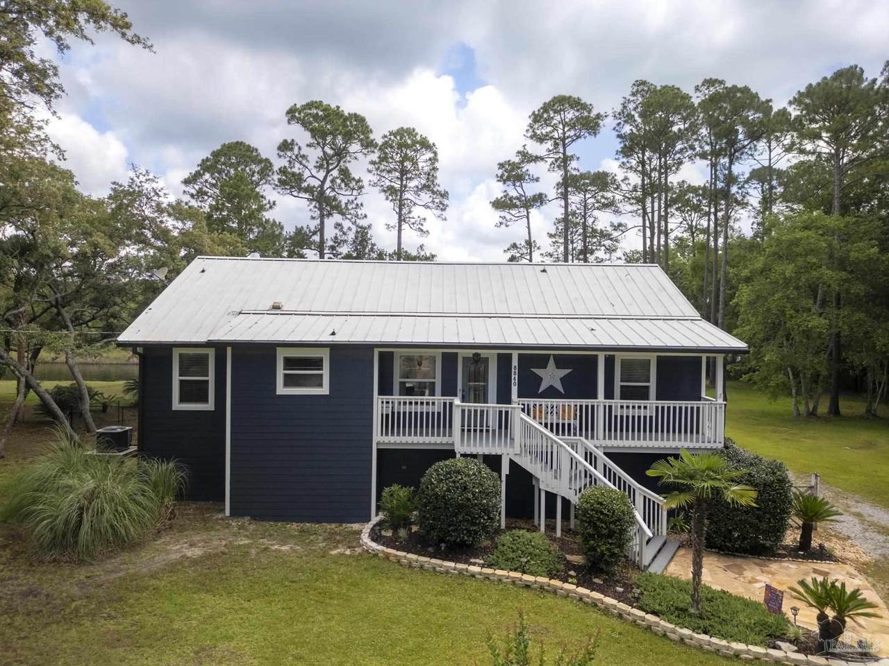 8840 Sand Pine Dr - Photo 1