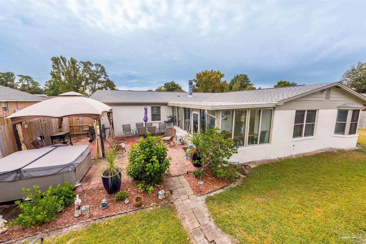 12164 Longwood Dr - Photo 1