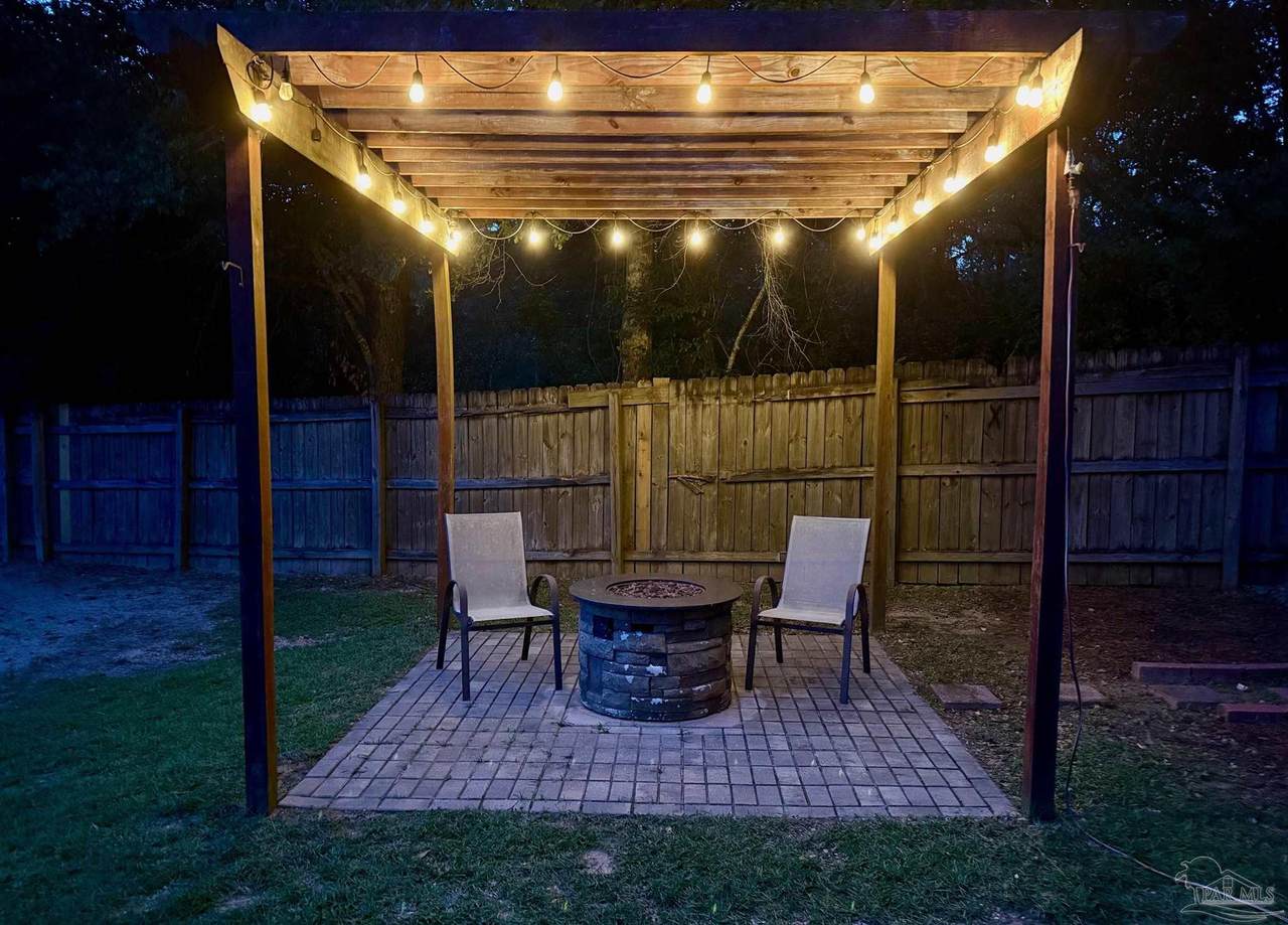 1430 Towhee Canyon Dr - Photo 1