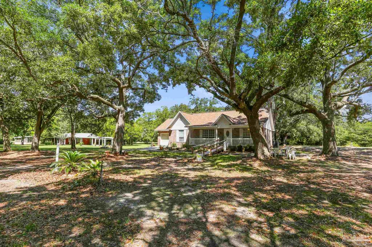 939 Avalon Blvd - Photo 1