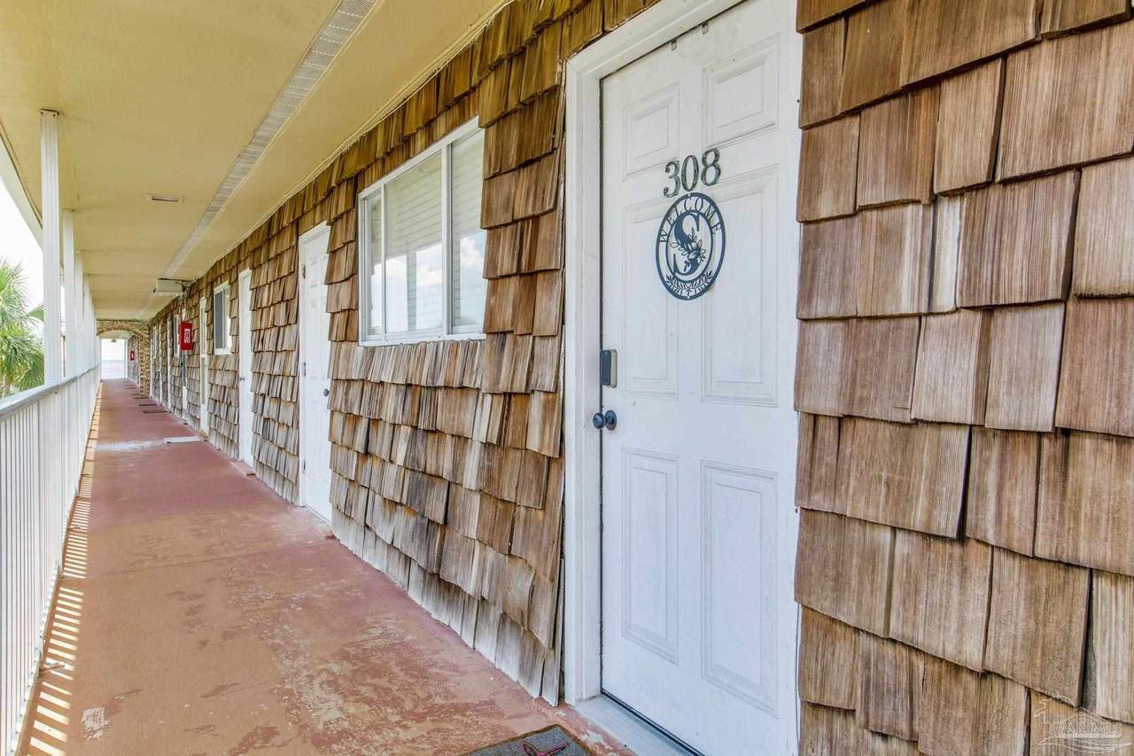 600 Scenic Hwy - Photo 1