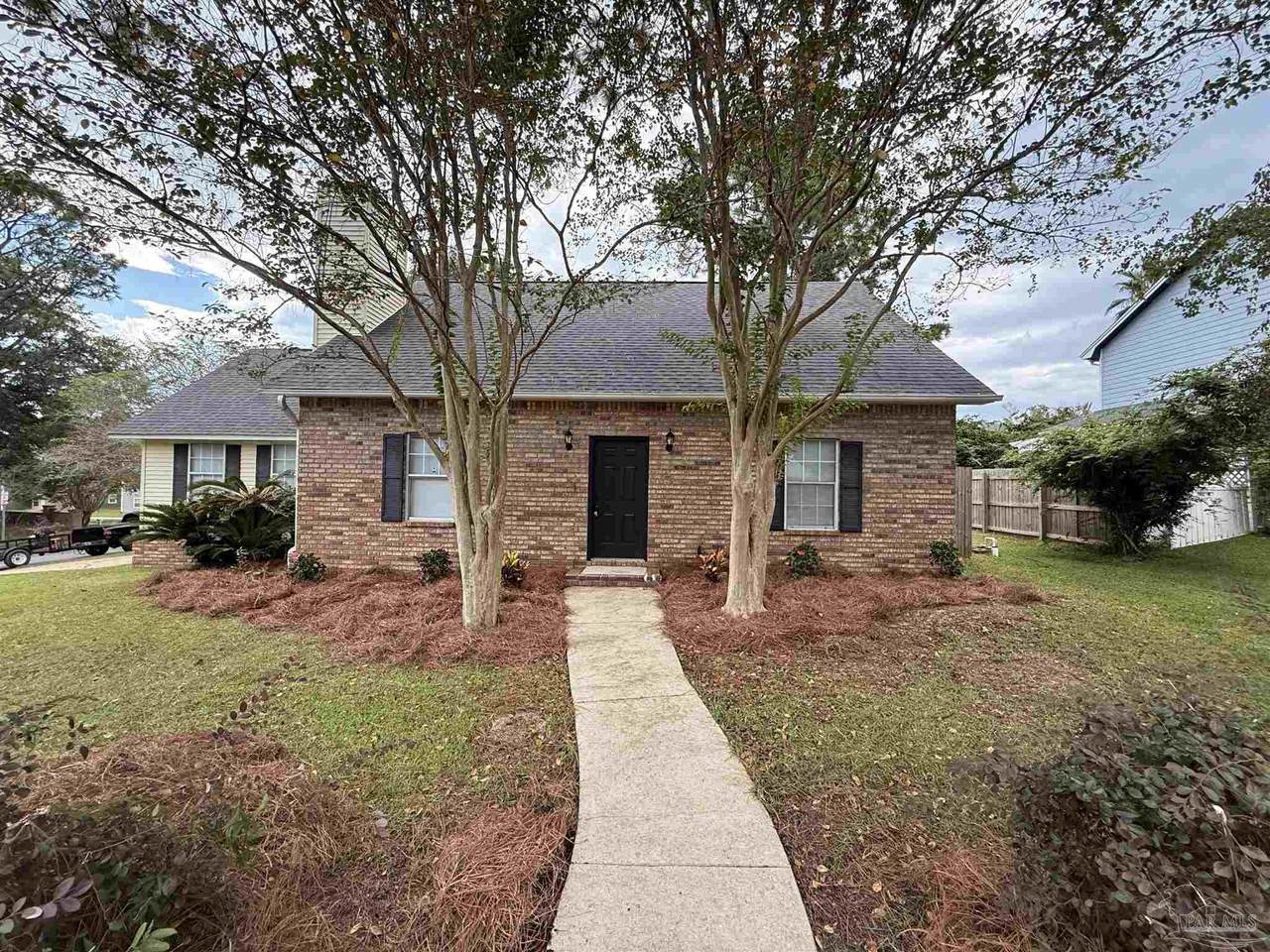 9801 Pinebrake Ct - Photo 1
