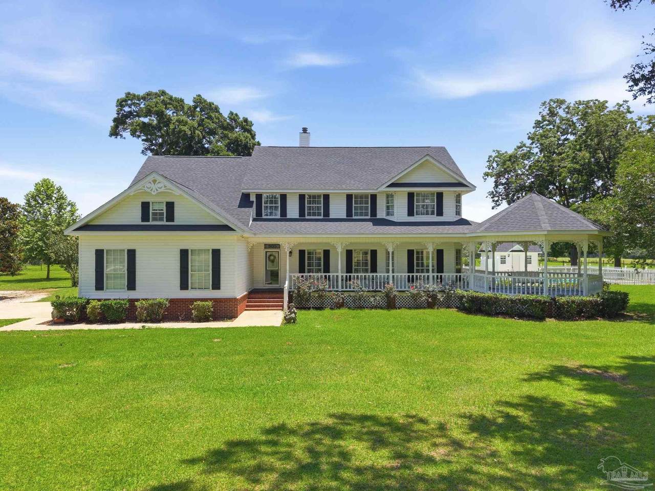 5168 Beck Ave - Photo 1