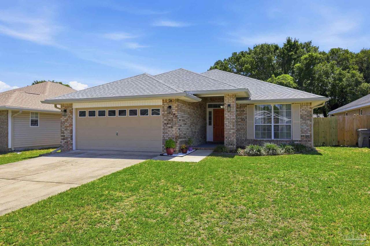 10486 Millbrook Dr - Photo 1