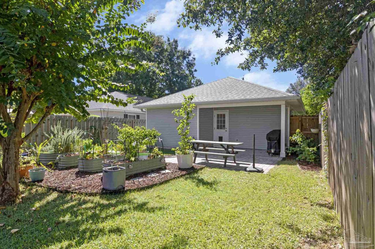 https://bt-photos.global.ssl.fastly.net/pensacola/1280_boomver_3_688280-2.jpg