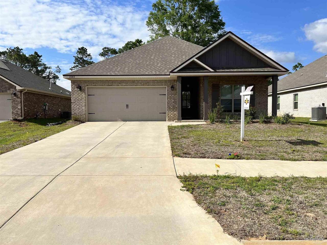 1562 Durant Ln - Photo 1