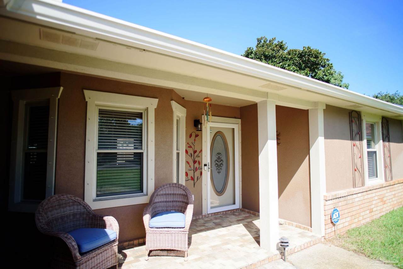 https://bt-photos.global.ssl.fastly.net/pensacola/1280_boomver_4_670835-2.jpg