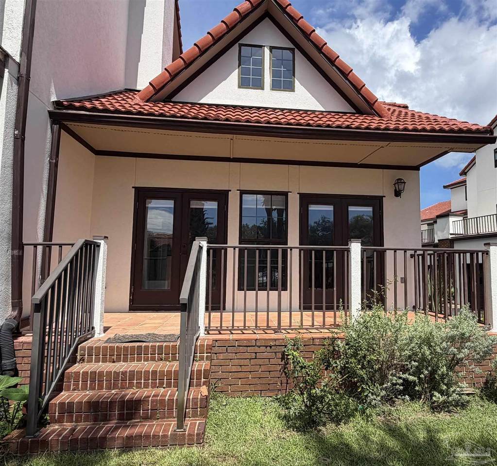 40 Baybridge Dr - Photo 1