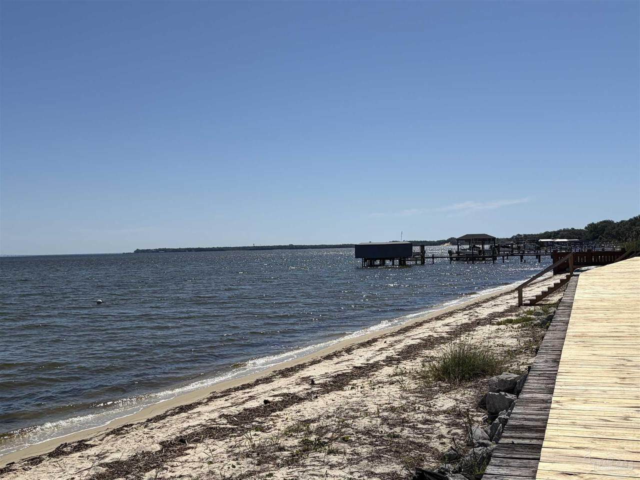 https://bt-photos.global.ssl.fastly.net/pensacola/1280_boomver_3_673504-2.jpg