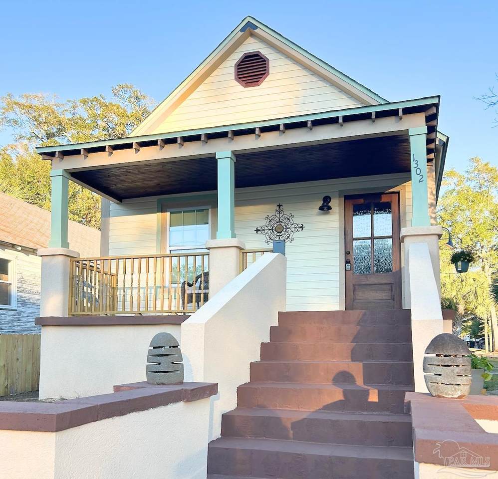 1302 Dr Martin Luther King Jr Dr - Photo 1