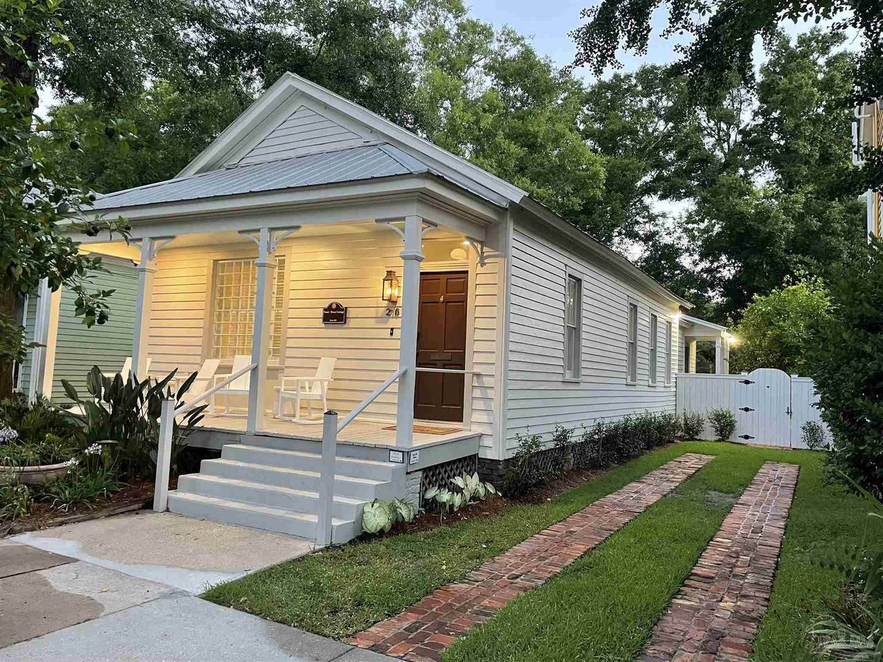 216 Church St - Photo 1