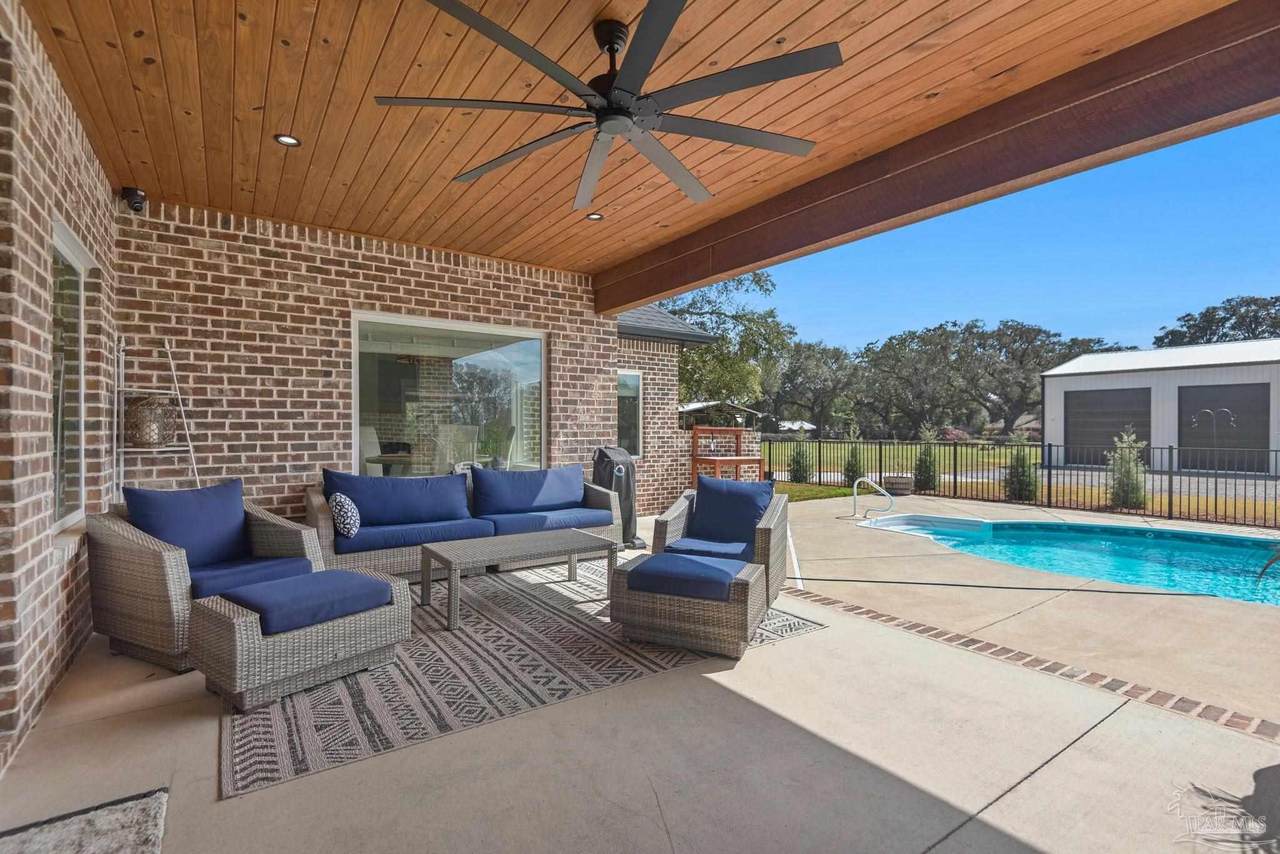 3275 Melvin Dr - Photo 1