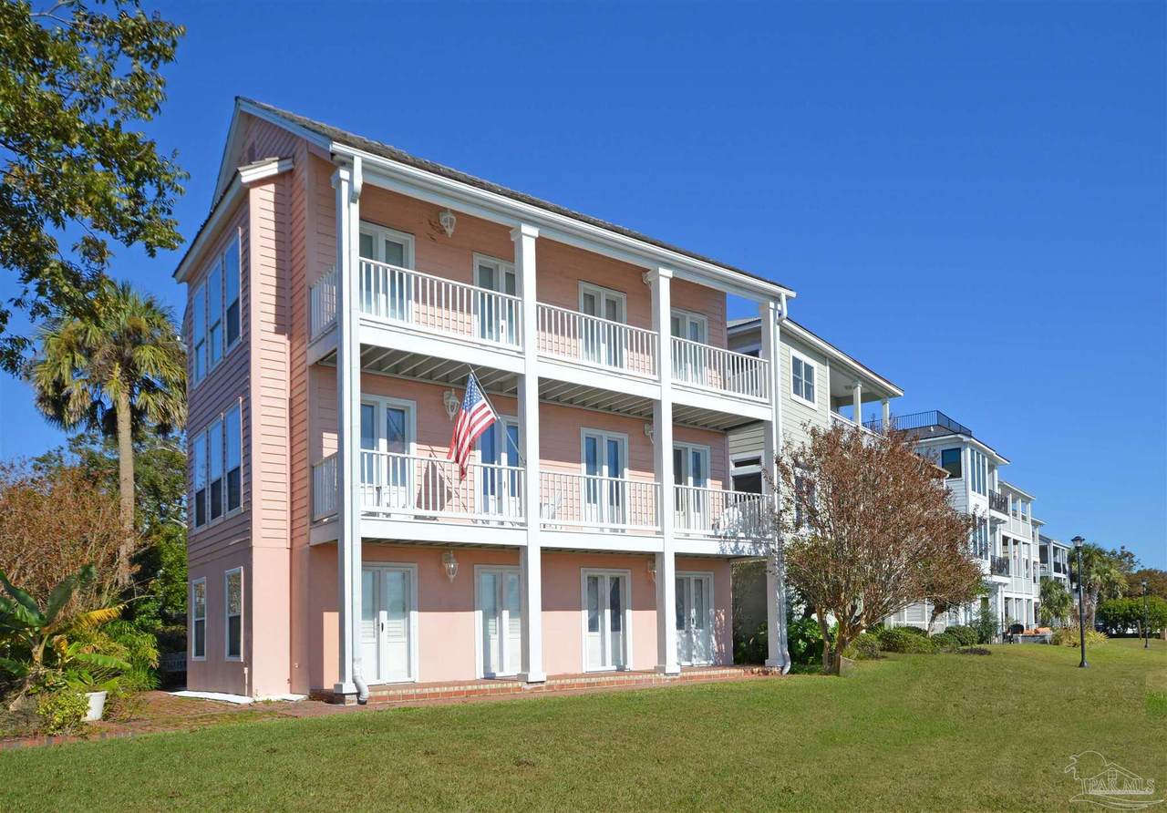 601 Crown Cv - Photo 1
