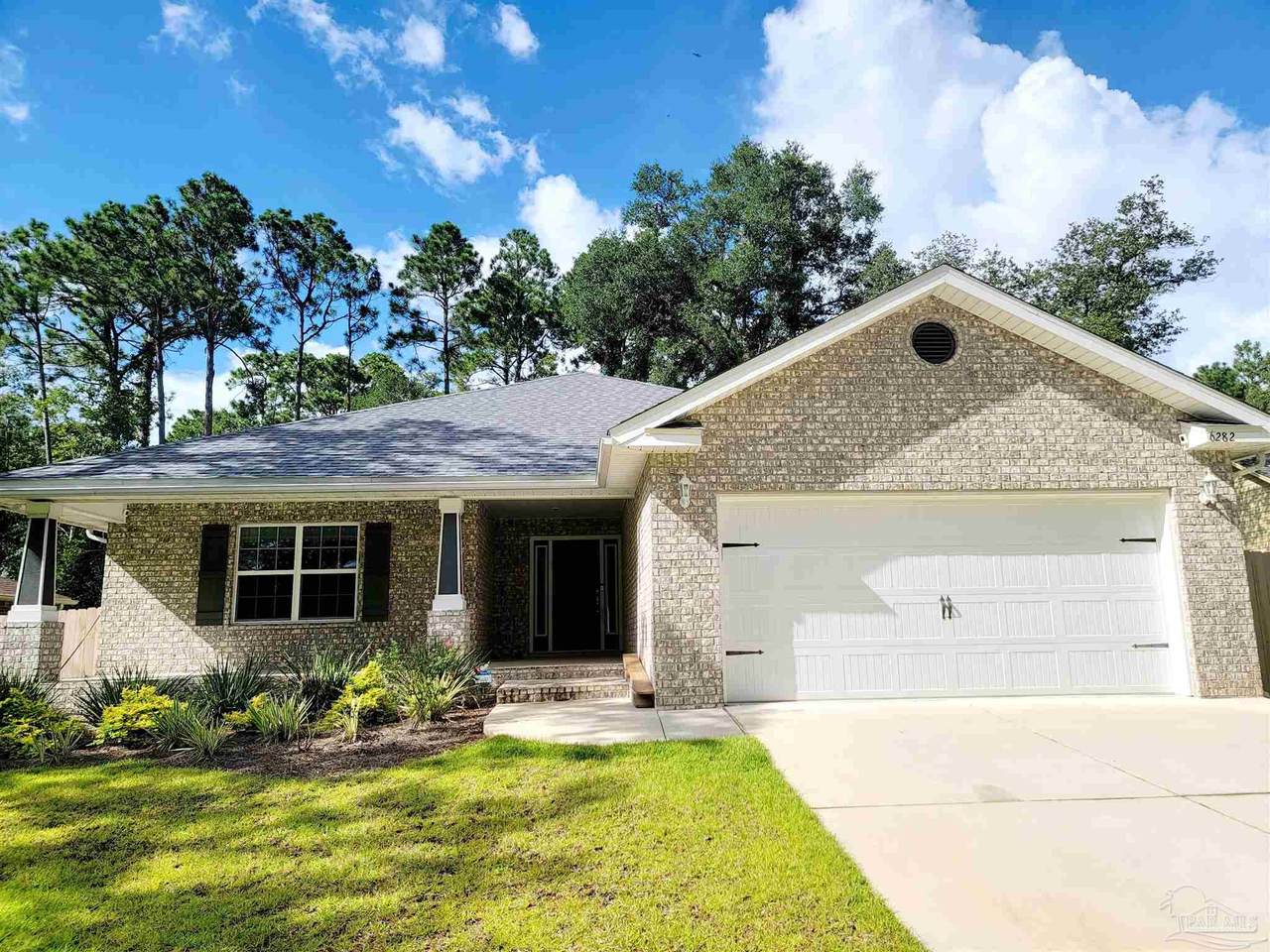 829 Maple Woods Cir - Photo 1