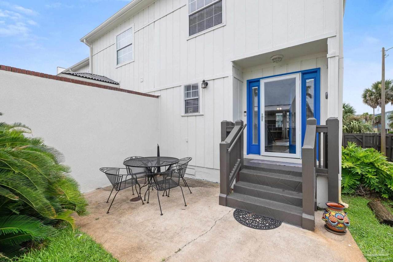 1682 Via Deluna Dr - Photo 1