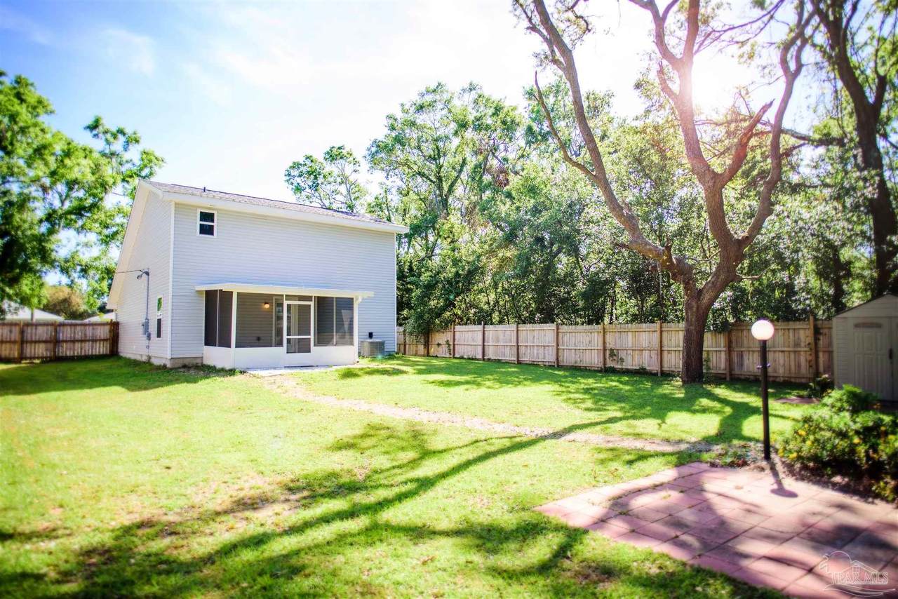 13 Elegans Ave - Photo 1