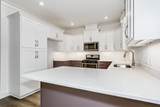 906 Hatton St - Photo 10
