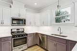 906 Hatton St - Photo 2