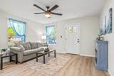 413 Avery St - Photo 6